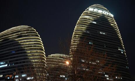 外立面亮化工程：城市樓體建筑的夜間蛻變之旅！